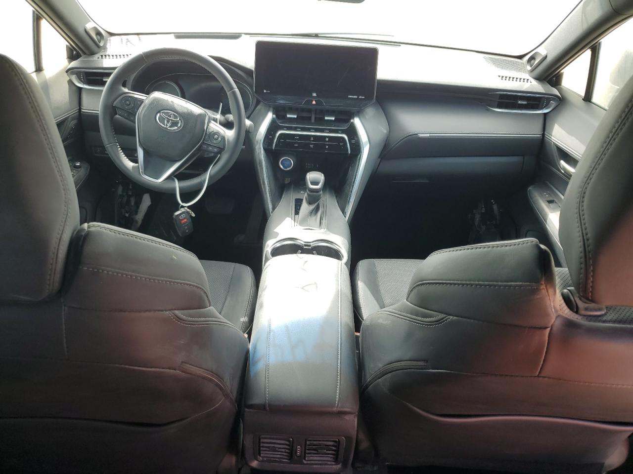 2021 Toyota Venza - Image 8