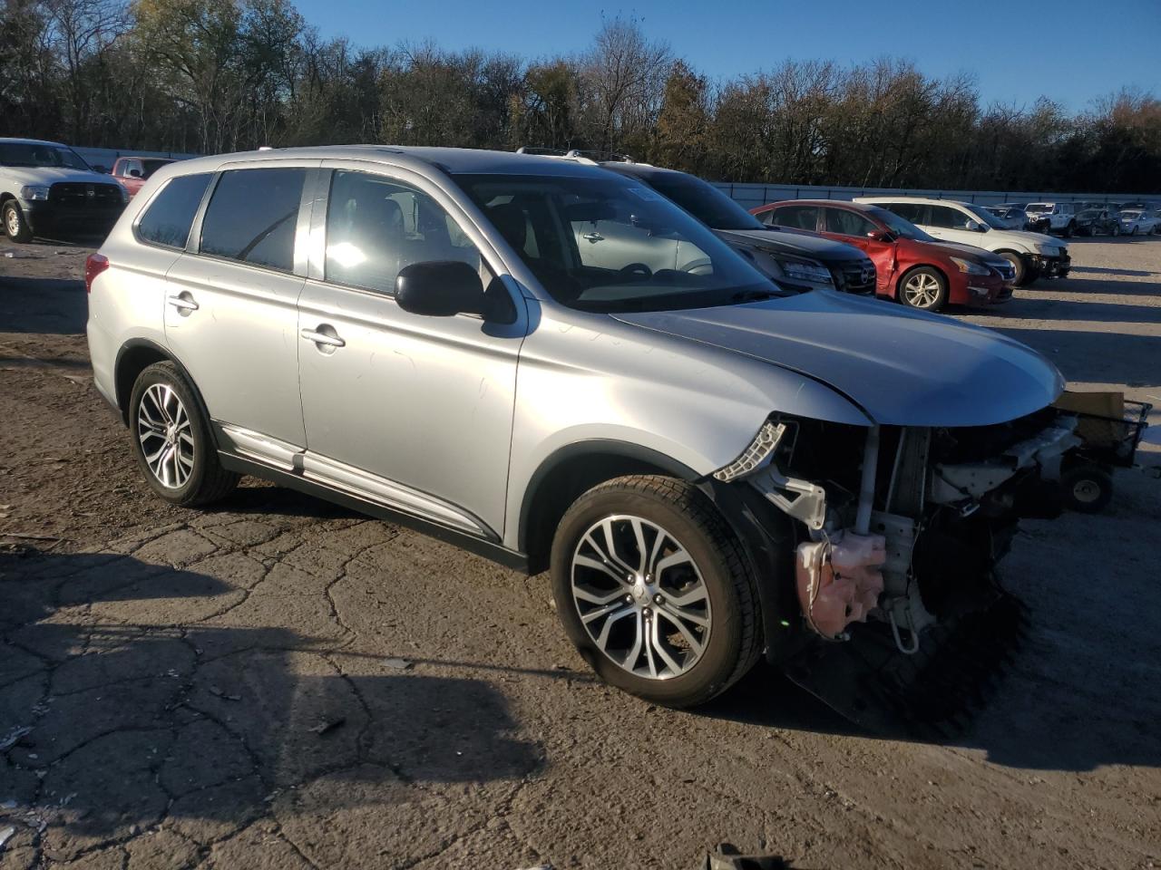 VIN JA4AD2A38JJ004915 2018 MITSUBISHI OUTLANDER no.4