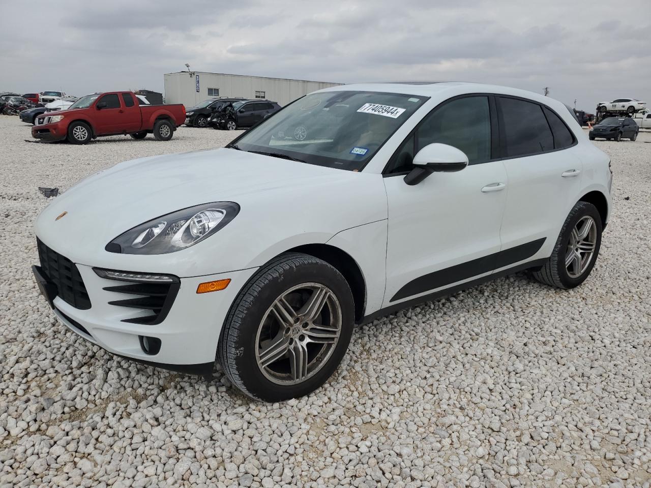 2018 Porsche Macan - Image 1