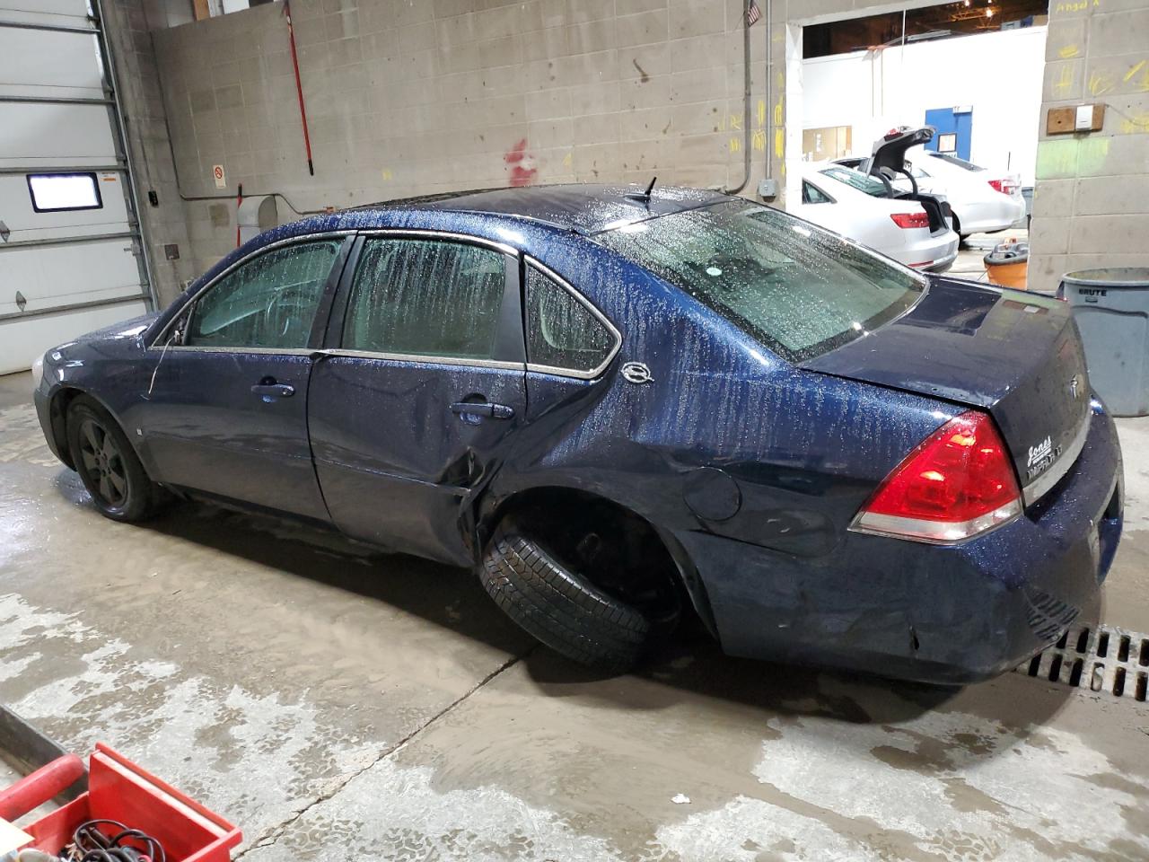 2009 Chevrolet Impala - Image 2