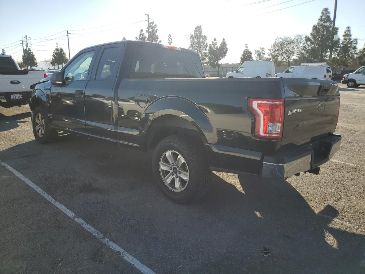2015 Ford F-150 - Image 2