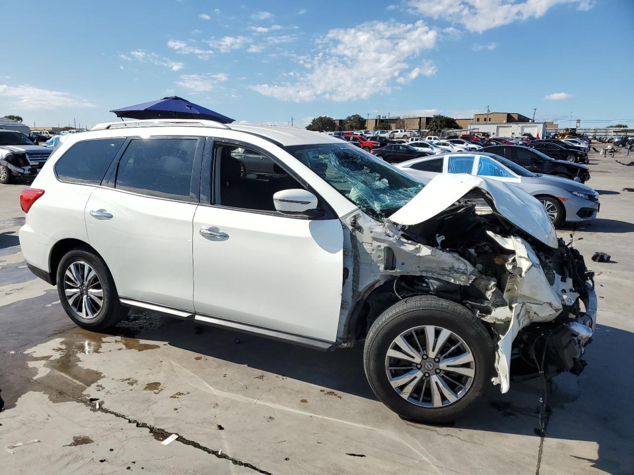 VIN 5N1DR2MN8JC624133 2018 NISSAN PATHFINDER no.4