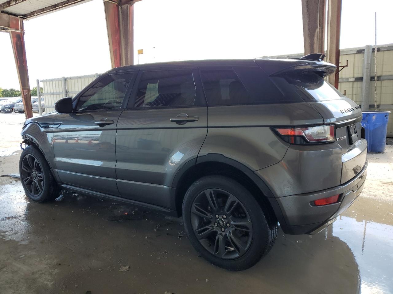 VIN SALVC2RXXJH273807 2018 LAND ROVER RANGEROVER no.2