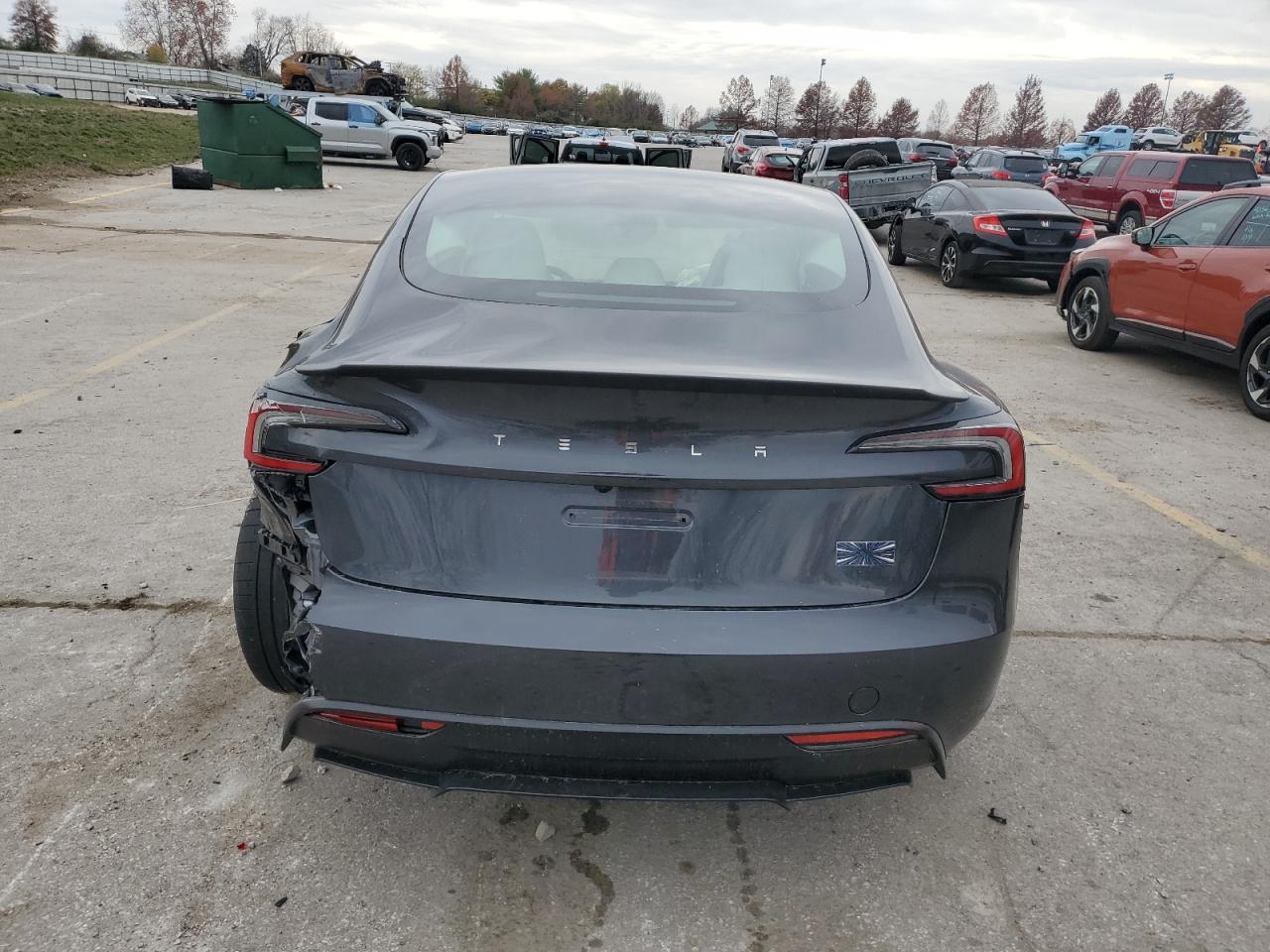 2024 Tesla Model 3 VIN: 5YJ3E1ET8RF847628 Lot: 82580904