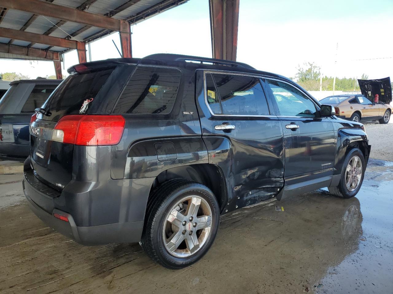 2013 GMC Terrain - Image 3