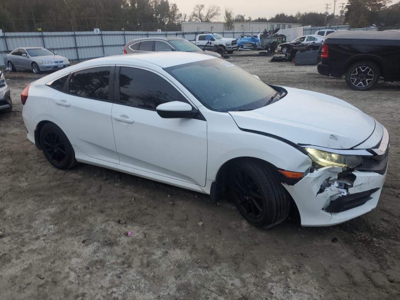 2016 Honda Civic - Image 4