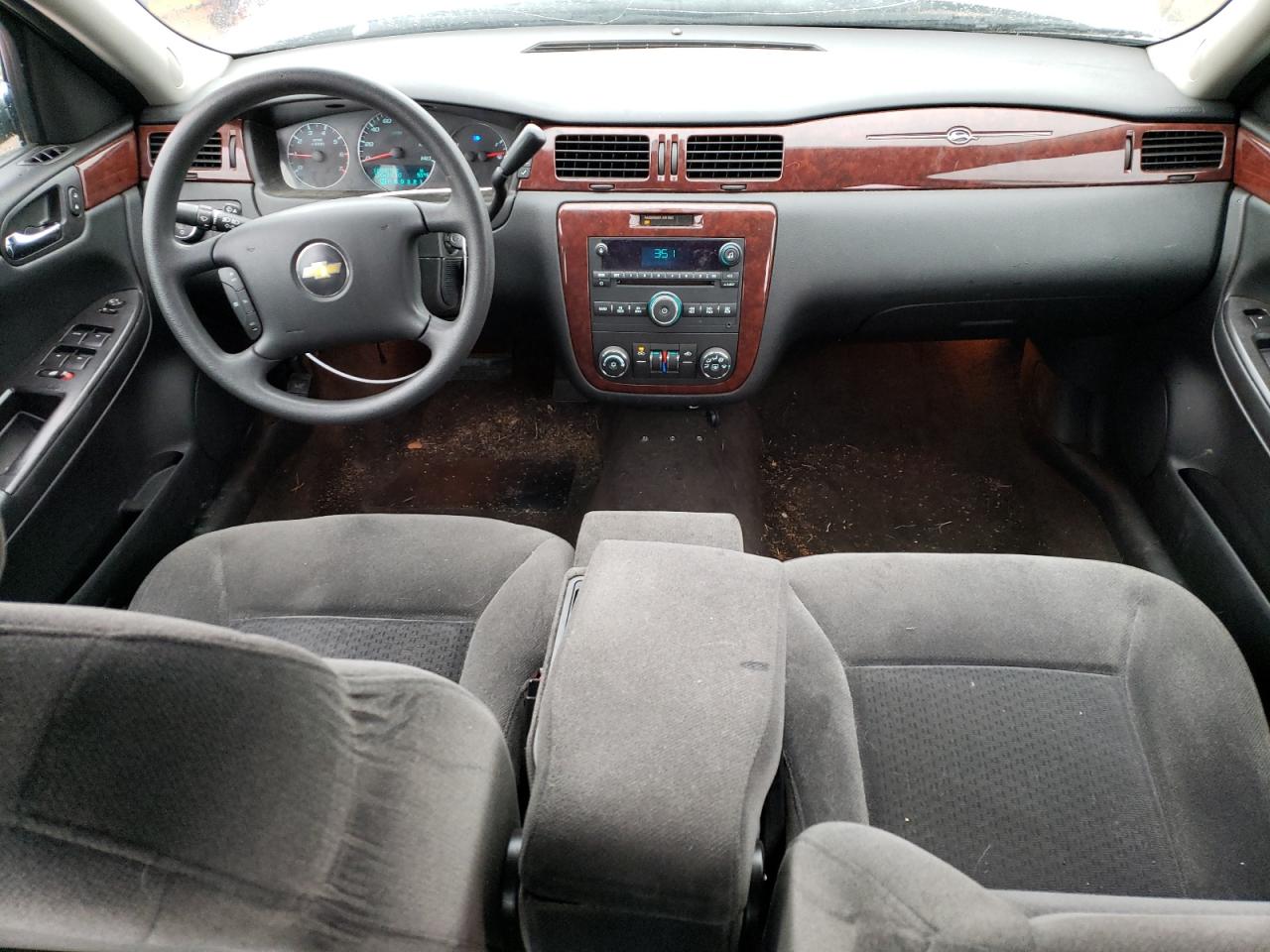 2006 Chevrolet Impala - Image 8