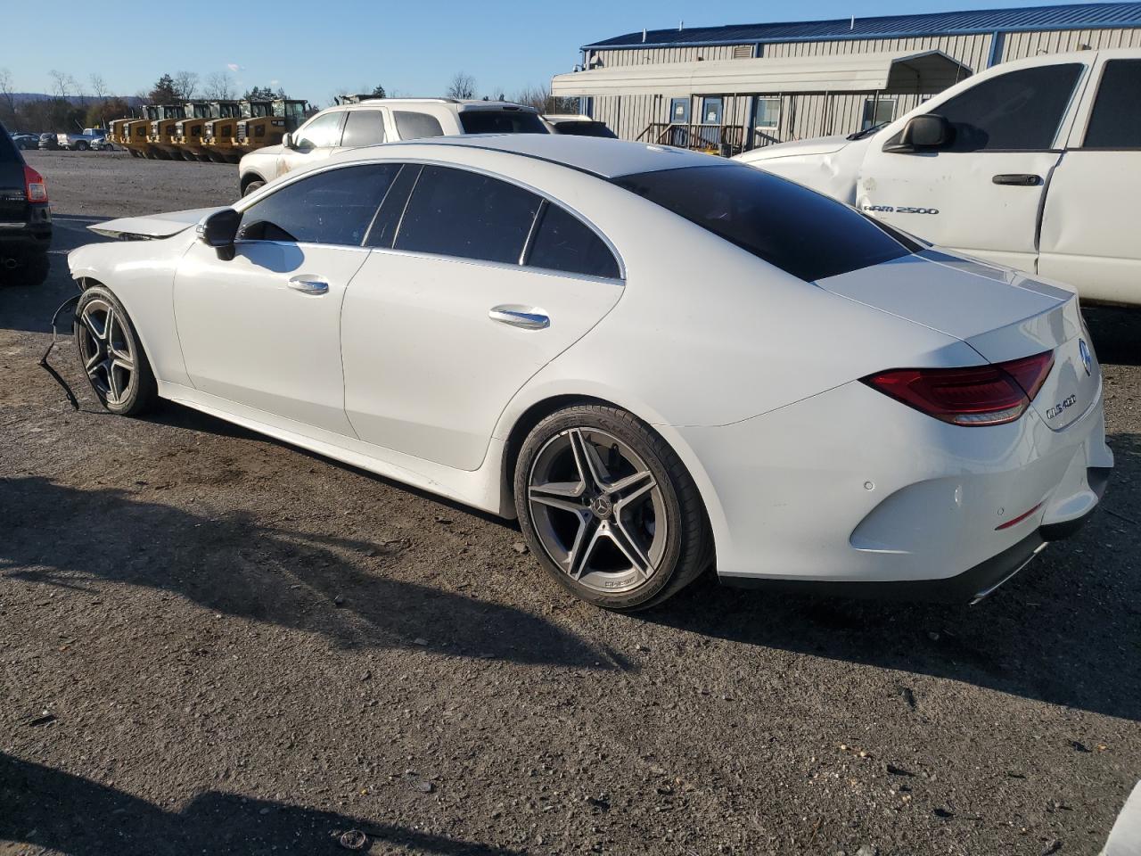 VIN WDD2J5JB1KA039928 2019 MERCEDES-BENZ CLC-CLASS no.2