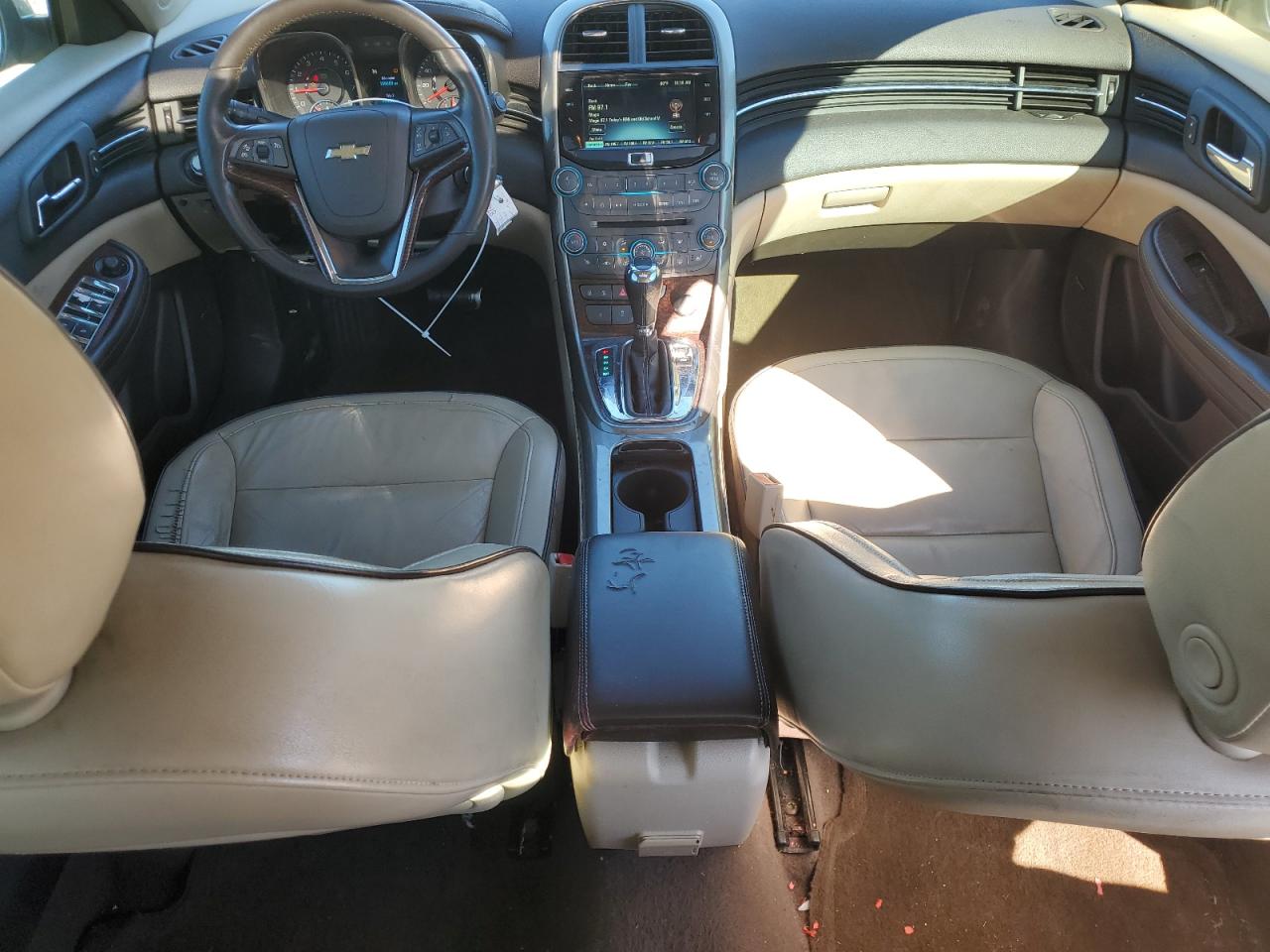 2013 Chevrolet Malibu - Image 8