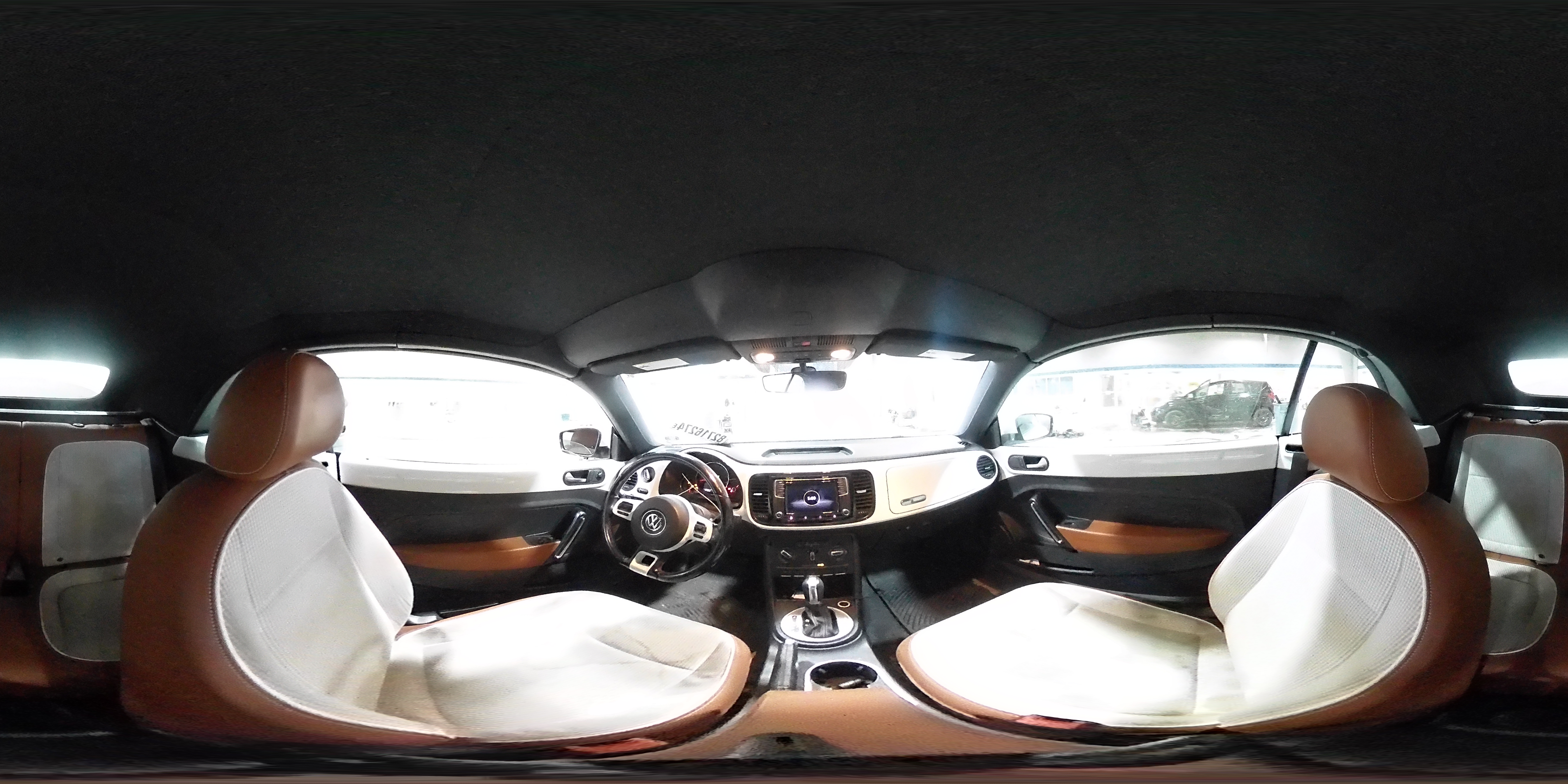 2017 Volkswagen Beetle - Image 12