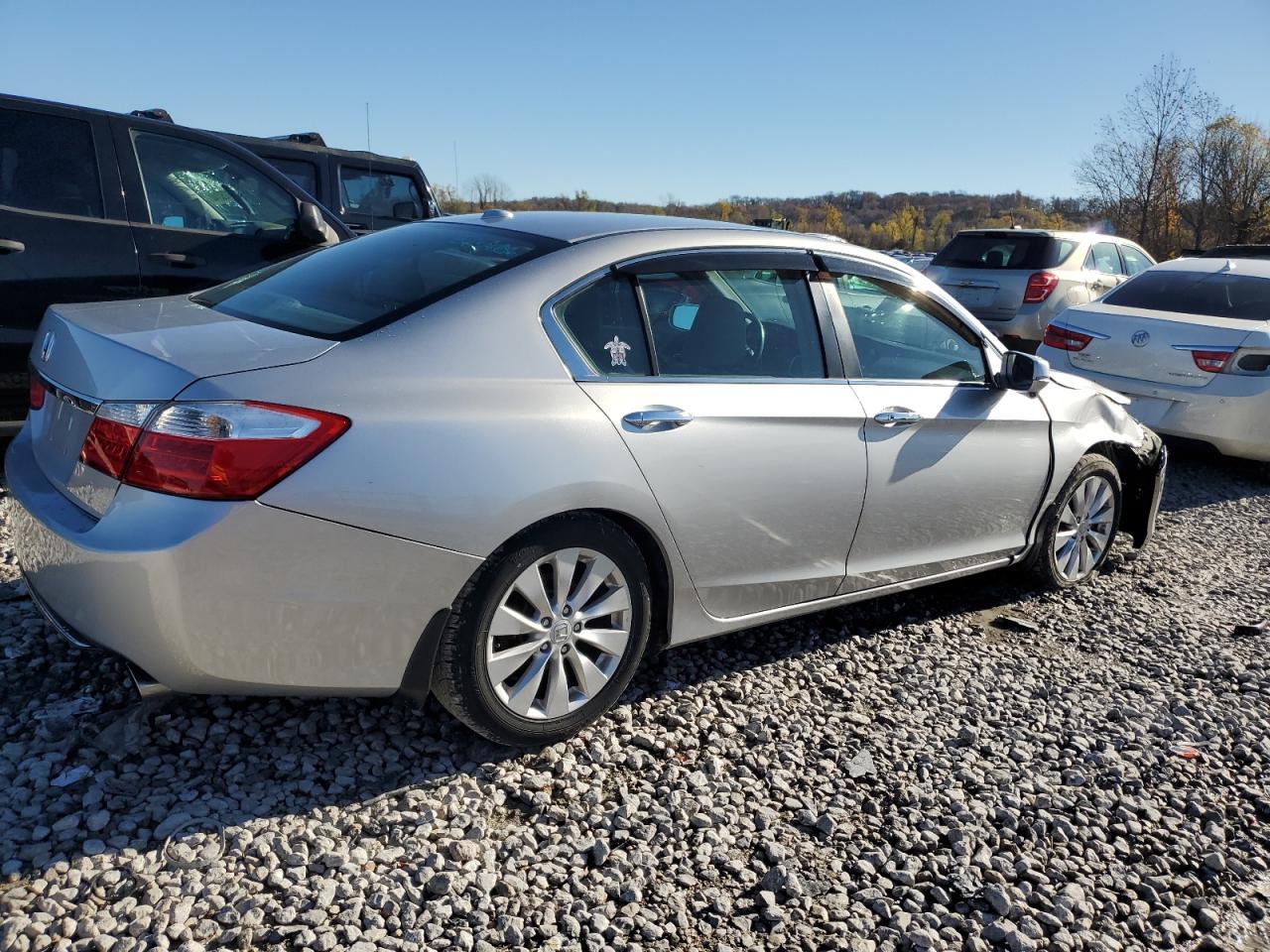 VIN 1HGCR2F85DA177494 2013 HONDA ACCORD no.3