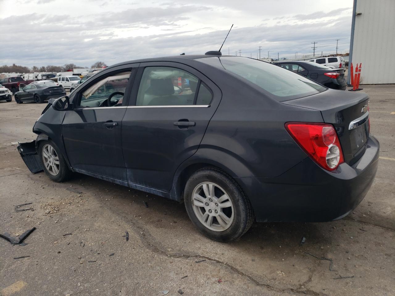 VIN 1G1JC5SG6G4161287 2016 CHEVROLET SONIC no.2