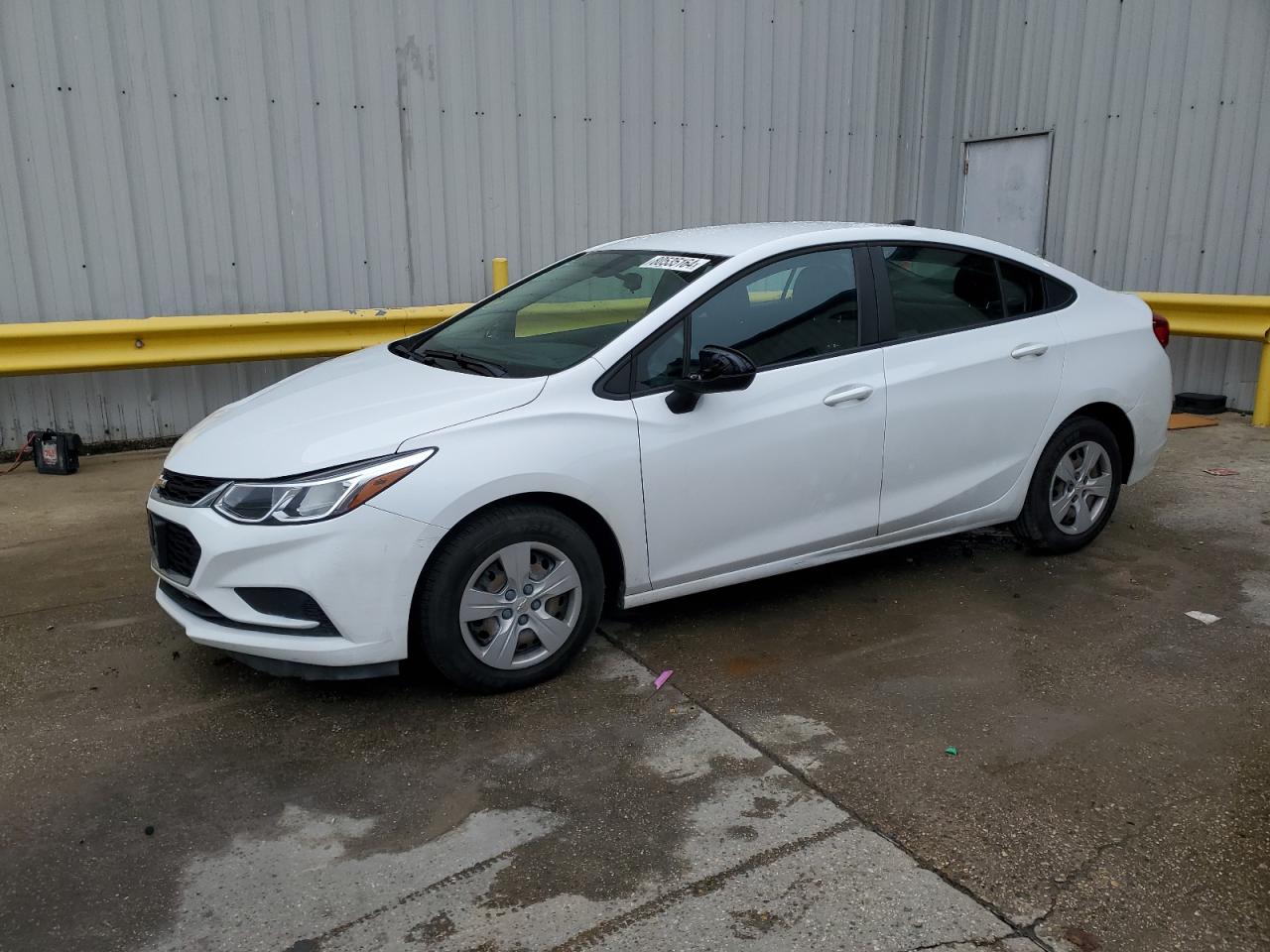 2018 Chevrolet Cruze - Image 1