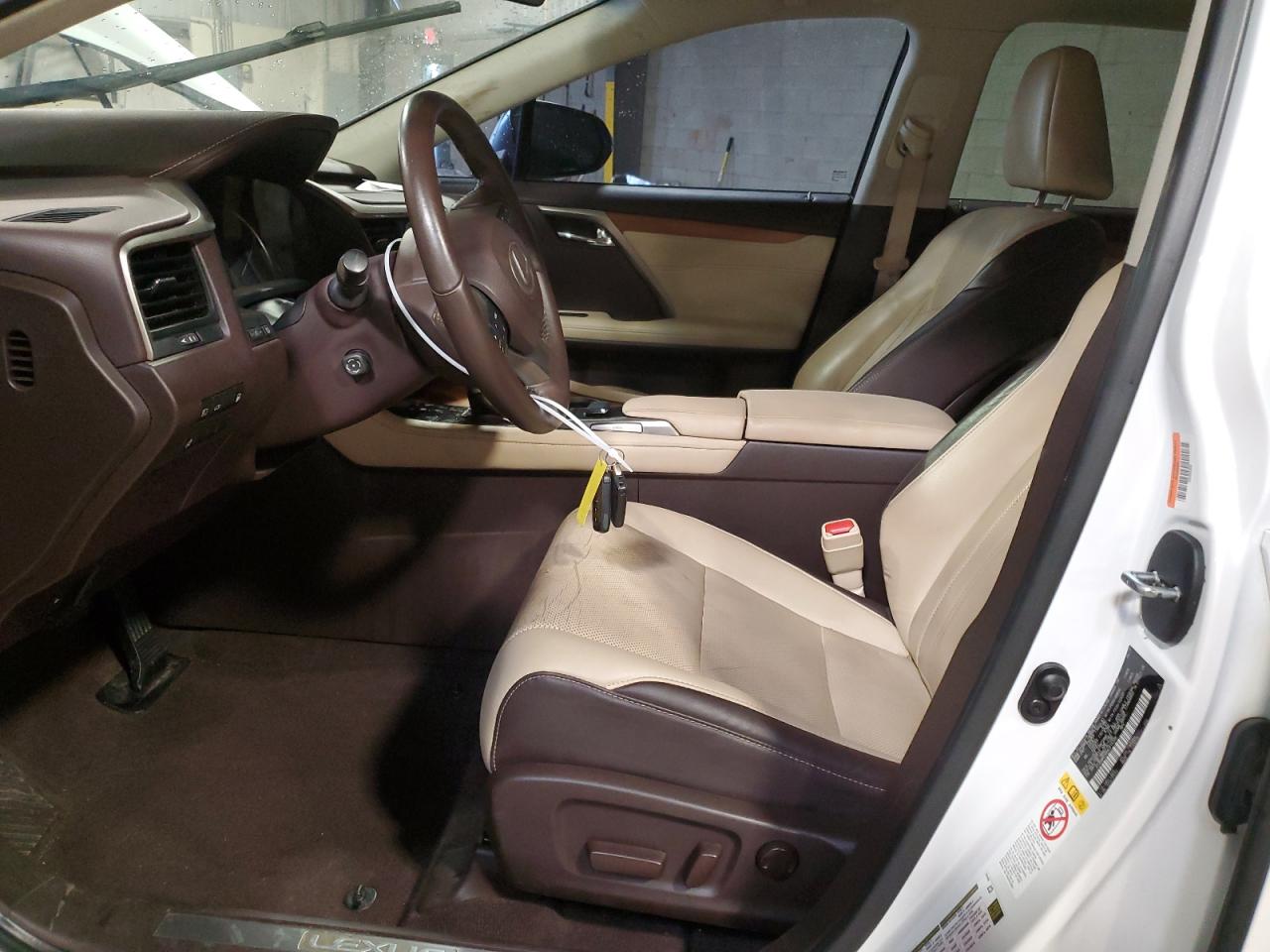 2017 Lexus RX - Image 7