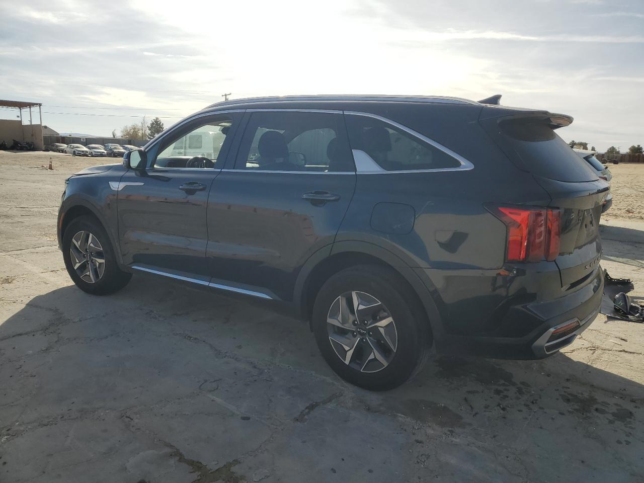 2022 Kia Sorento - Image 2