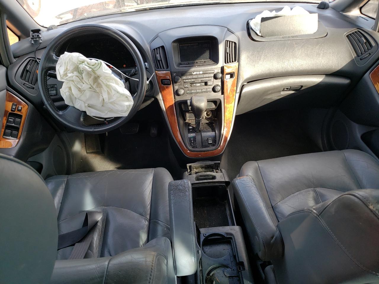 2000 Lexus RX - Image 8