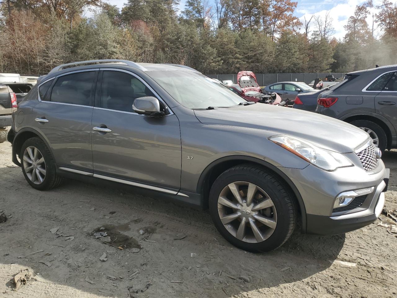 2017 Infiniti QX50 - Image 4