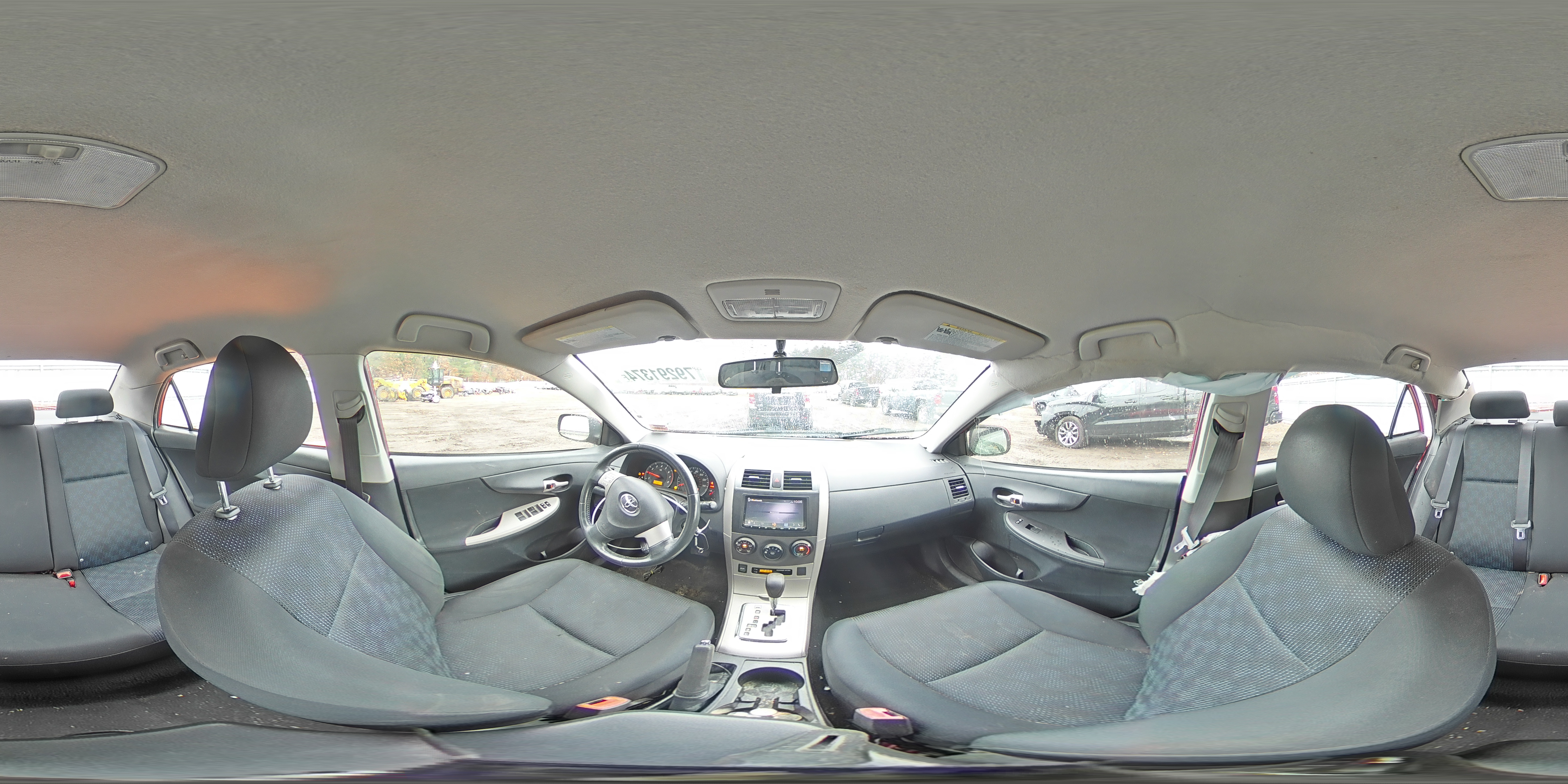 2010 Toyota Corolla - Image 12