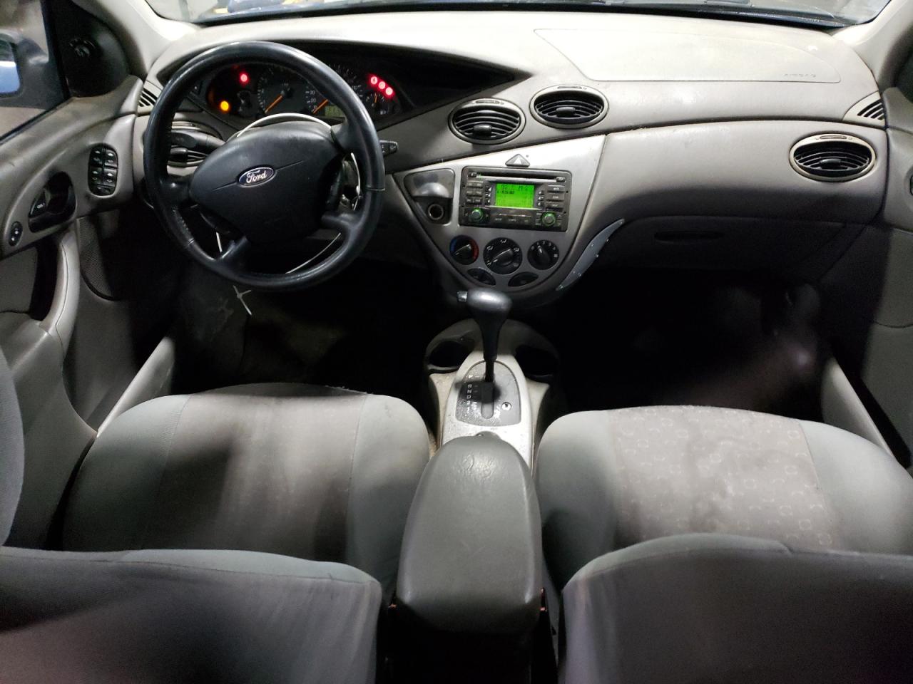 2004 Ford Focus - Image 8