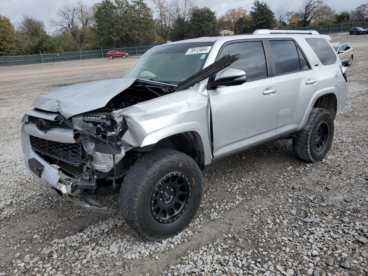 VIN JTEBU5JR3G5336113 2016 TOYOTA 4RUNNER no.1