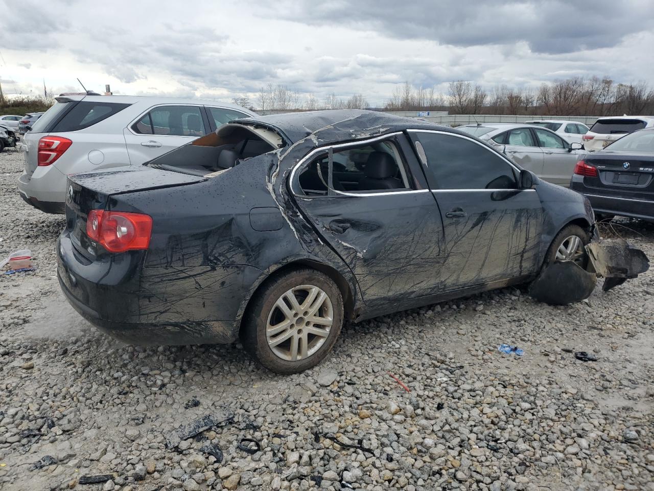 2006 Volkswagen Jetta - Image 3