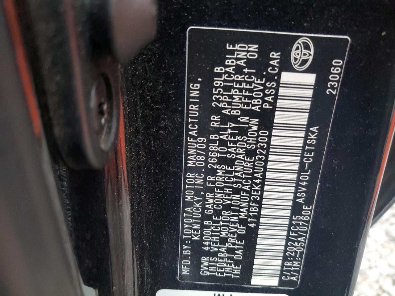 2010 Toyota Camry - Image 12