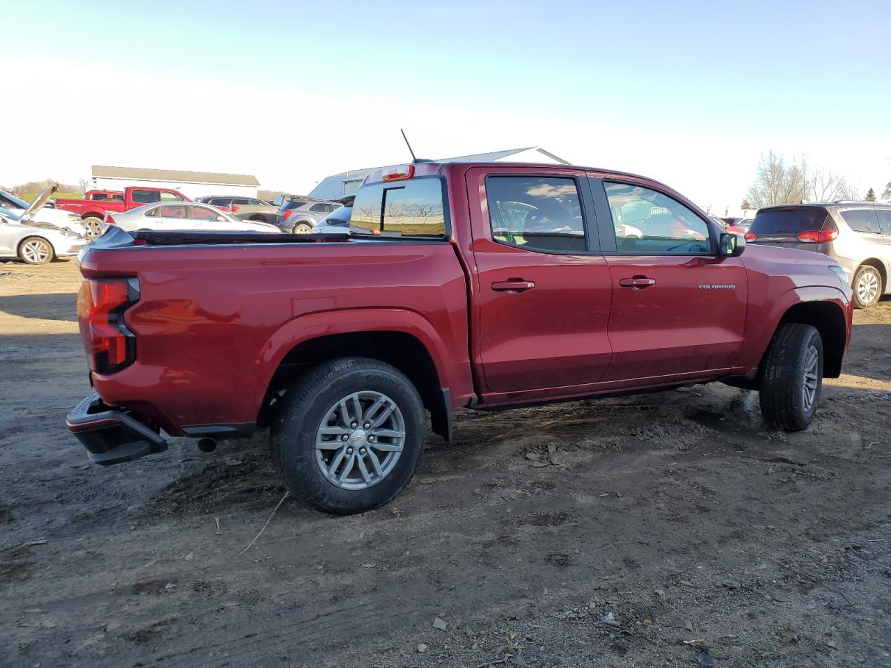 VIN 1GCPSCEK9R1233225 2024 CHEVROLET COLORADO no.3