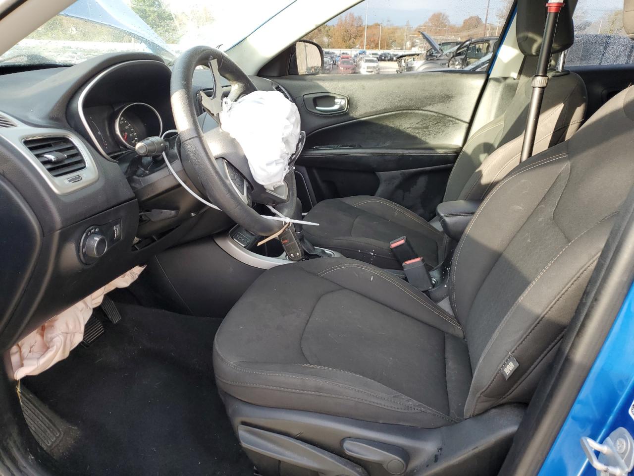 2018 Jeep Compass - Image 7