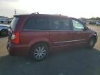 2014 Chrysler Town & Country Touring للبيع في Brookhaven، NY - Missing/Altered Vin