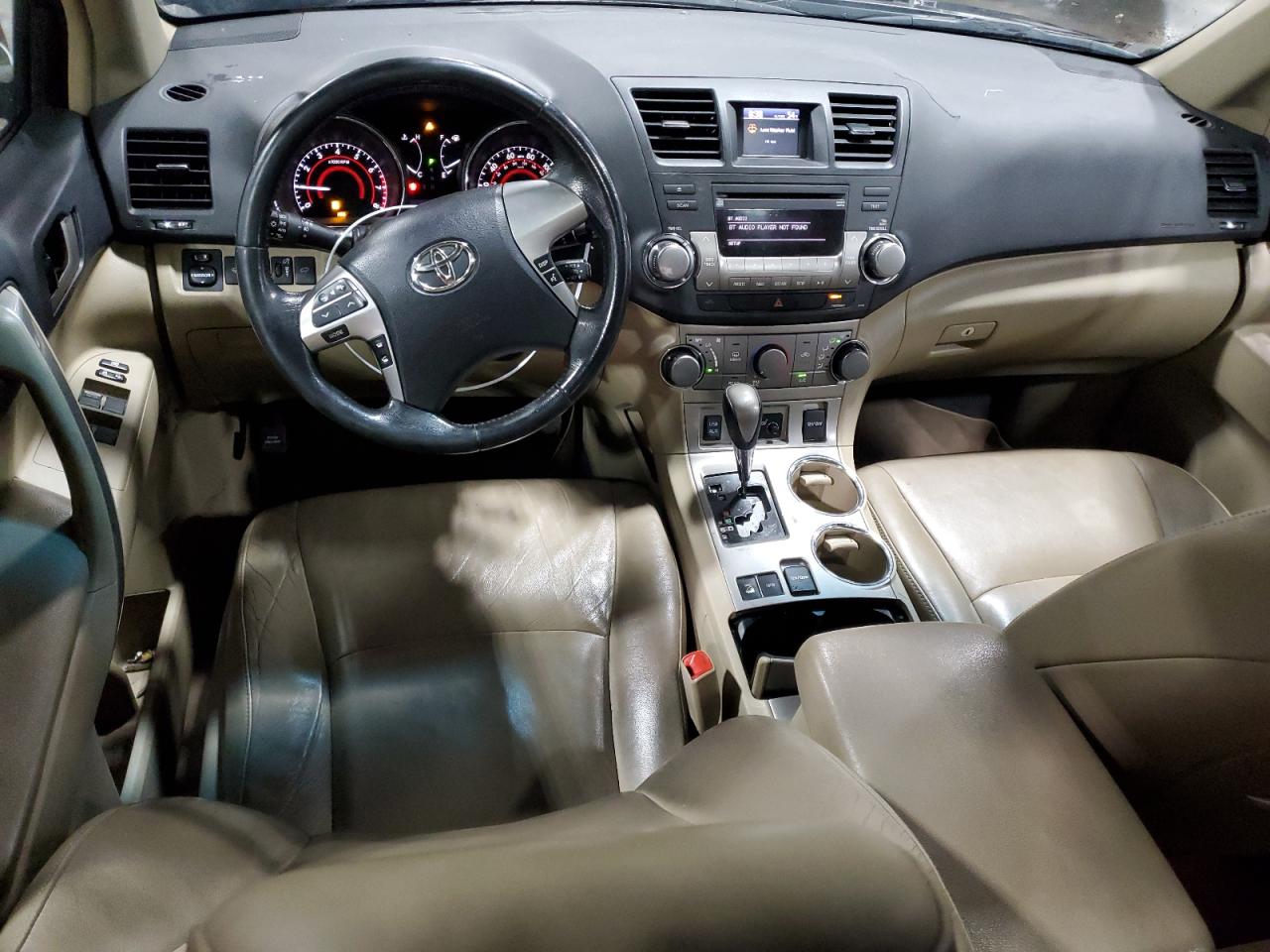 2011 Toyota Highlander - Image 8
