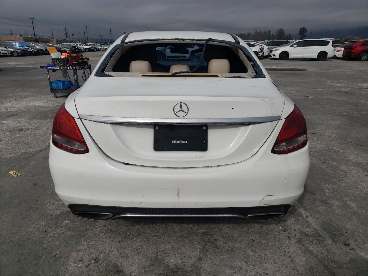 VIN 55SWF4JB1FU059289 2015 MERCEDES-BENZ C-CLASS no.6