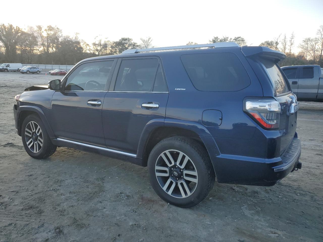 2018 Toyota 4Runner - Image 2