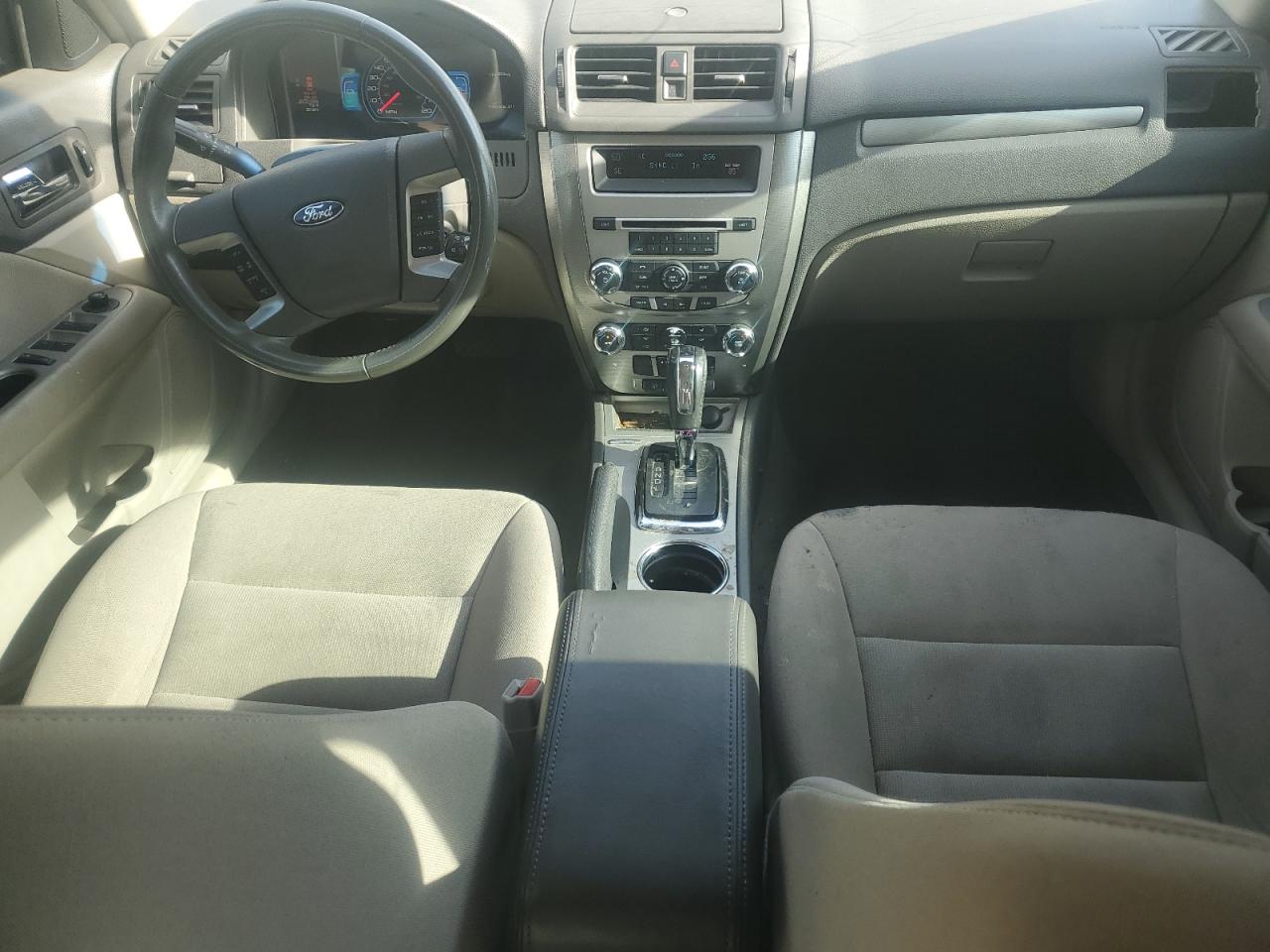 2011 Ford Fusion - Image 8