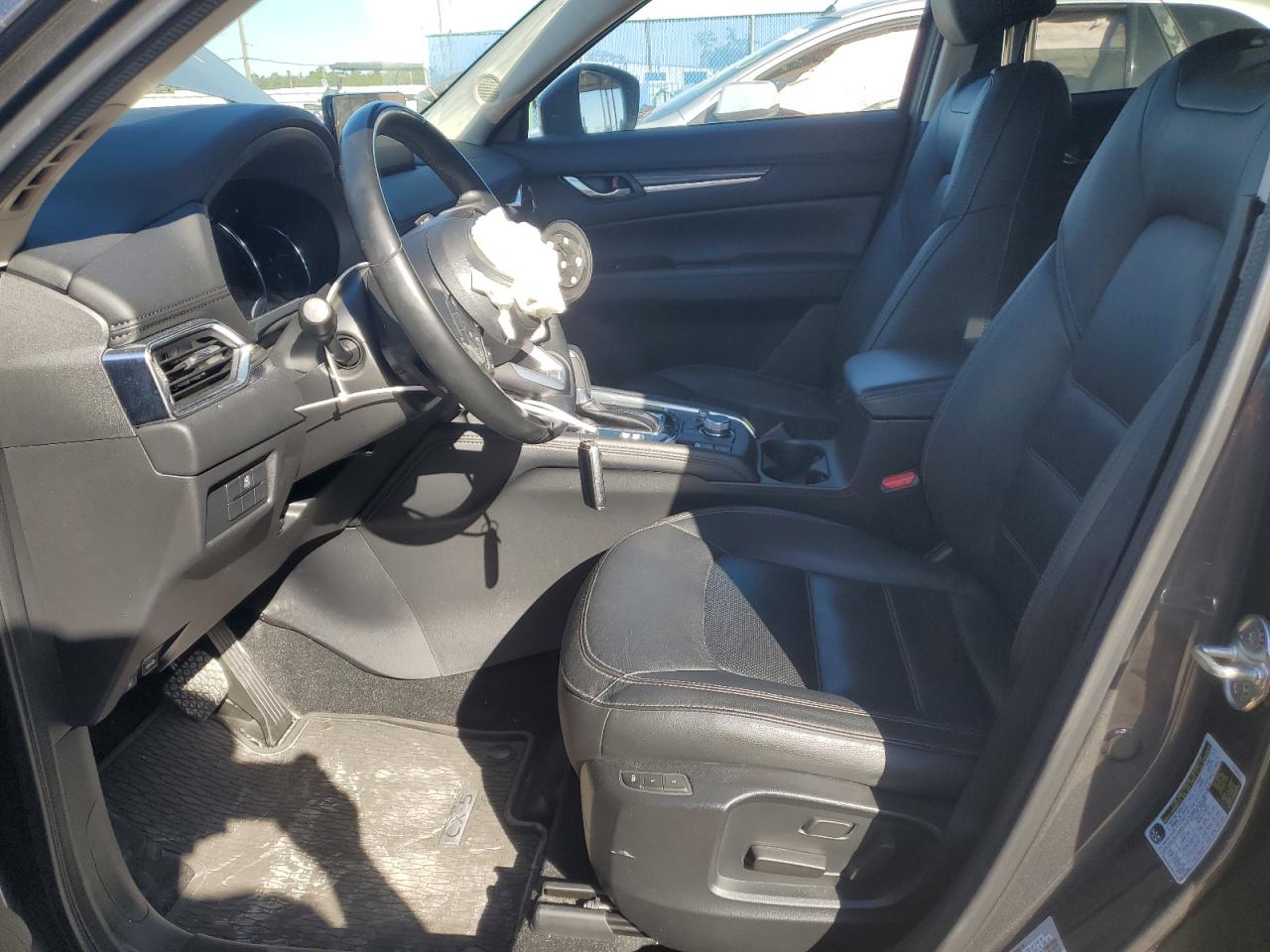 2023 Mazda CX-5 - Image 7