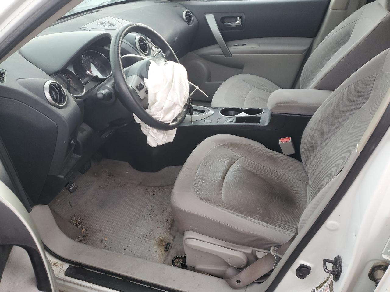2013 Nissan Rogue - Image 7