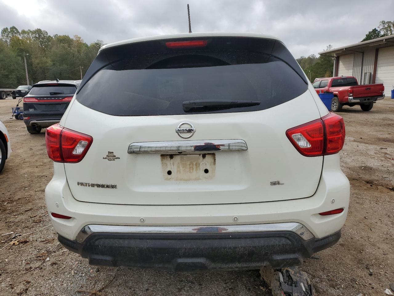 2018 Nissan Pathfinder S VIN: 5N1DR2MN6JC604284 Lot: 79411274