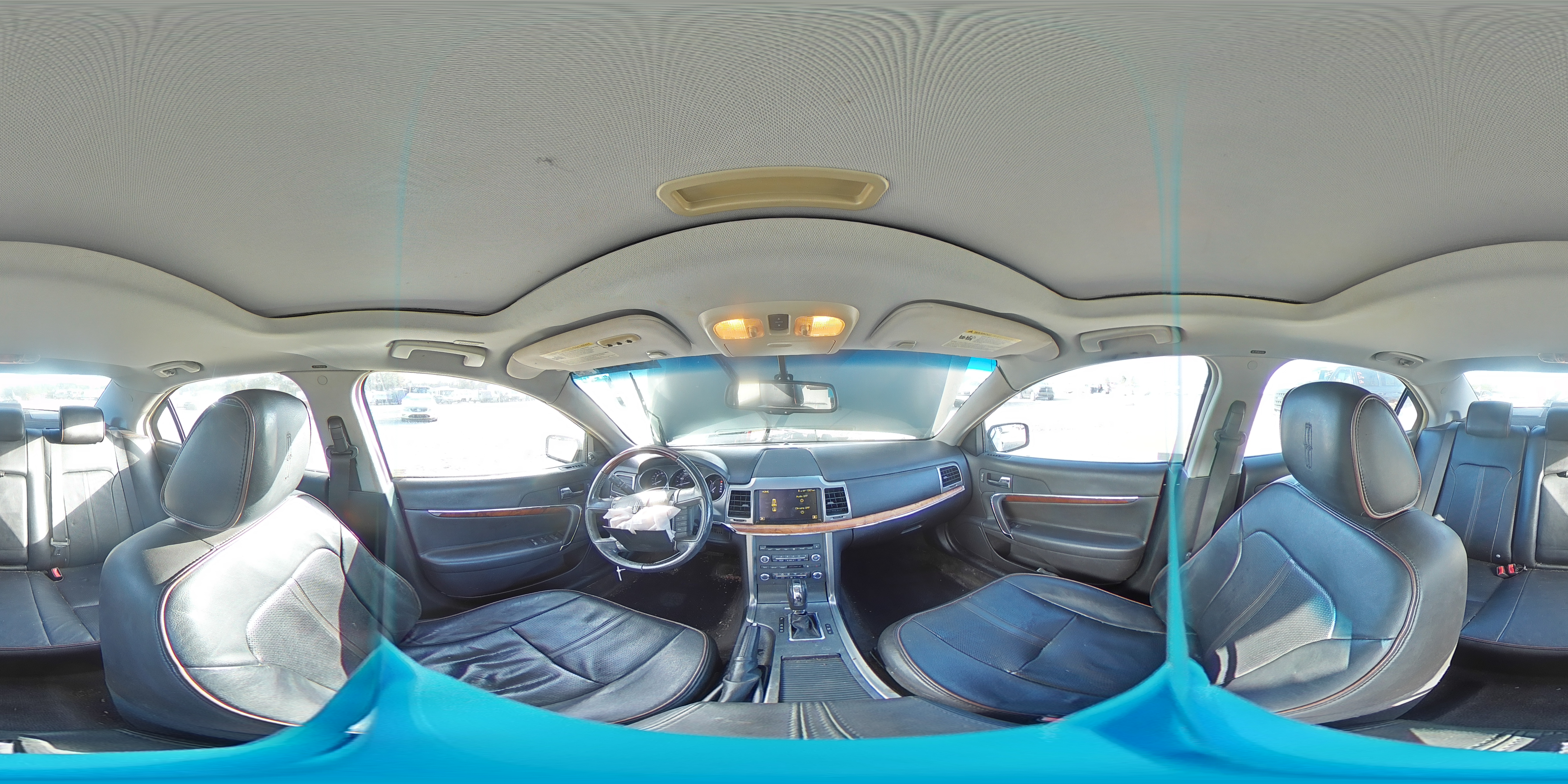 2010 Lincoln MKZ - Image 12