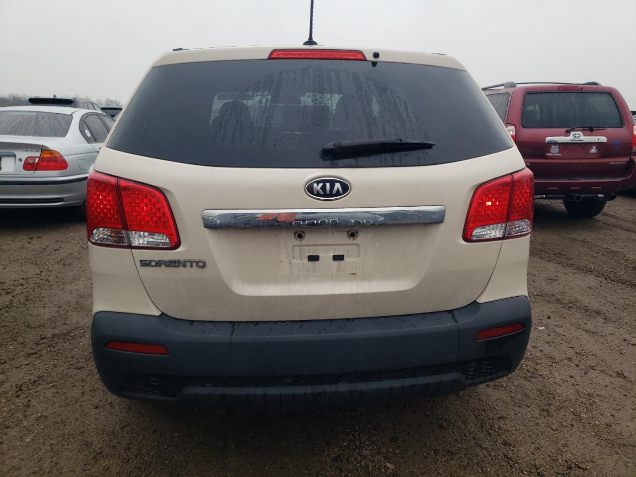 2011 Kia Sorento Base VIN: 5XYKT3A19BG143759 Lot: 80660734