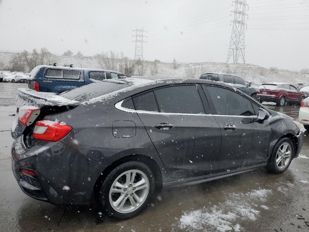 VIN 1G1BE5SM9H7205013 2017 CHEVROLET CRUZE no.3