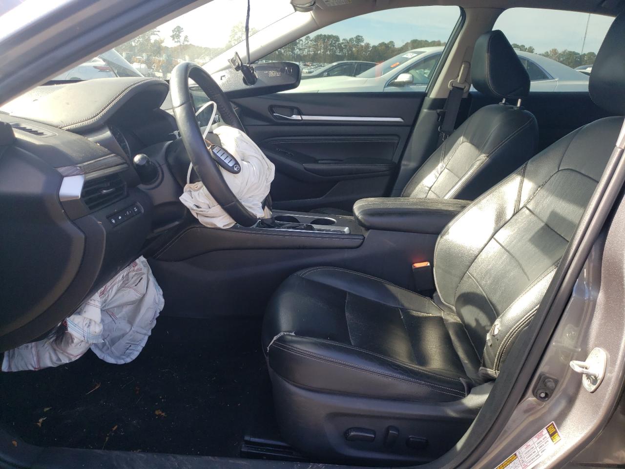 2019 Nissan Altima - Image 7