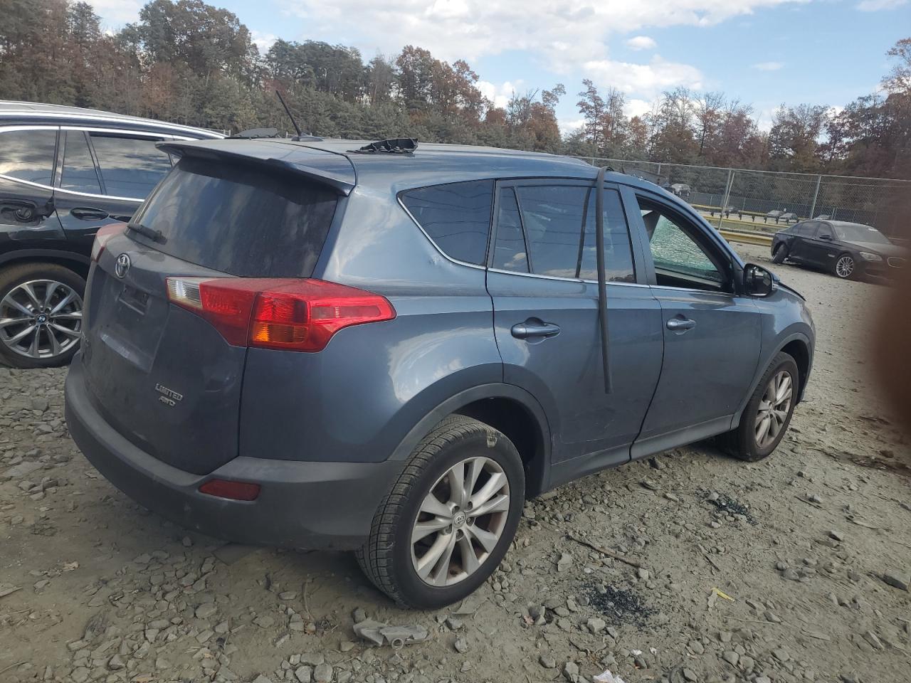 VIN 2T3DFREV6DW112280 2013 TOYOTA RAV4 no.3