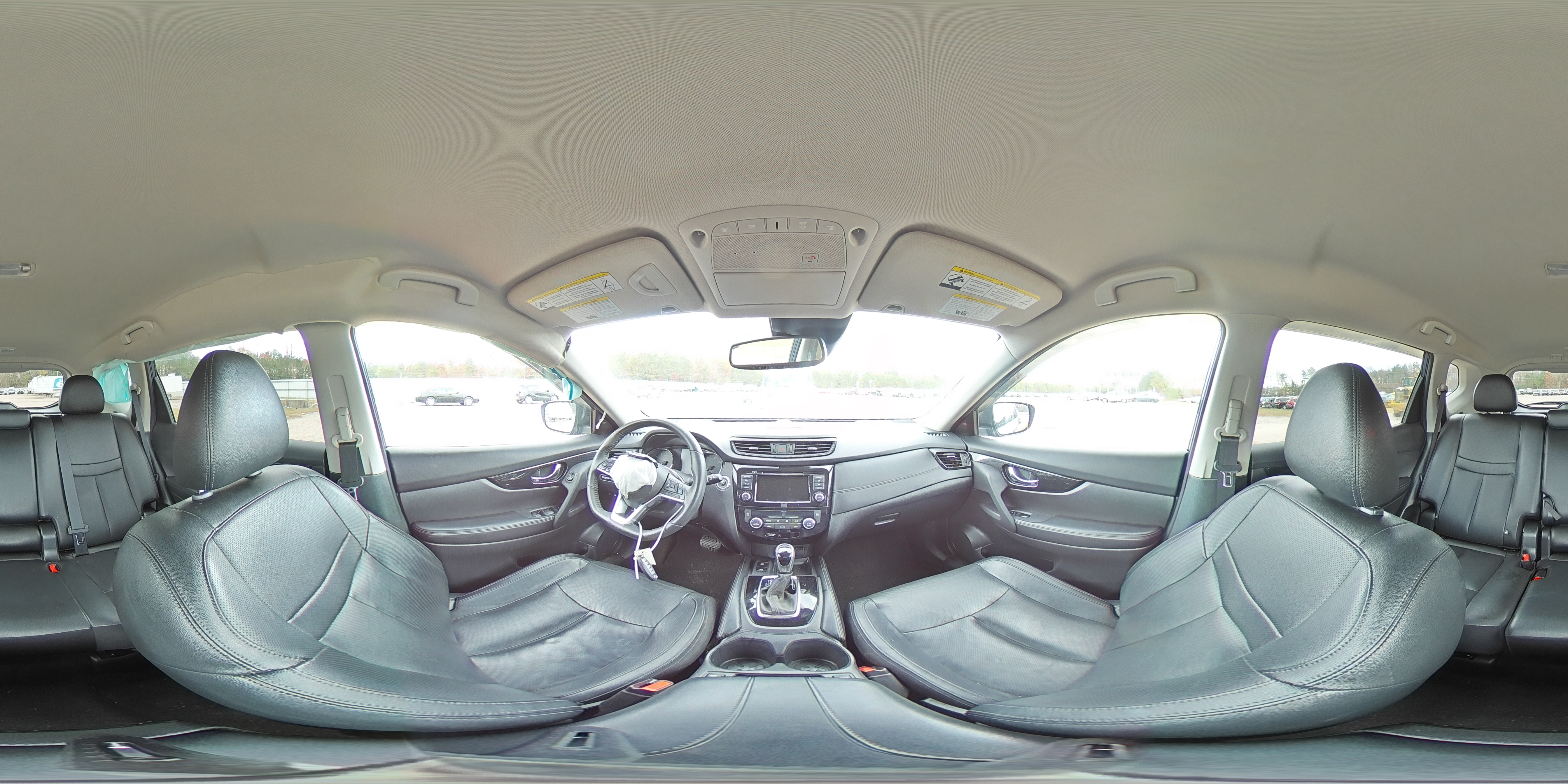 2019 Nissan Rogue - Image 14