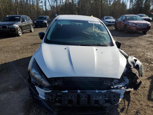 Hatchbacks FORD FOCUS 2016 White
