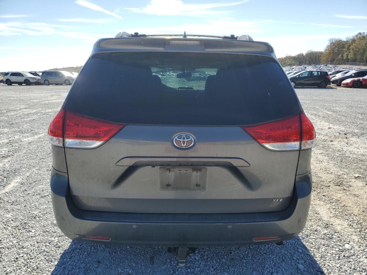 2011 Toyota Sienna Xle VIN: 5TDYK3DCXBS114364 Lot: 80689074