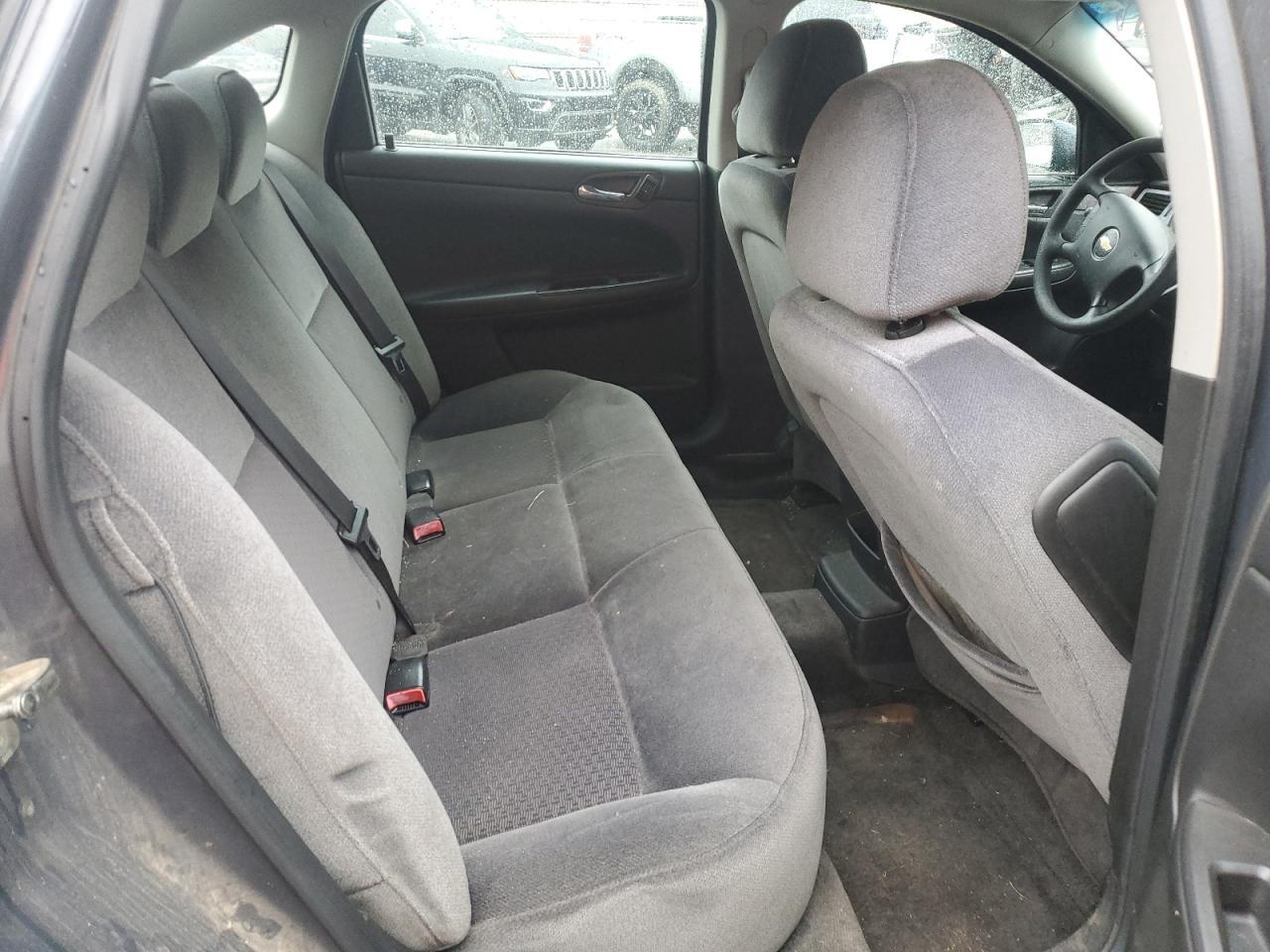 2009 Chevrolet Impala - Image 11