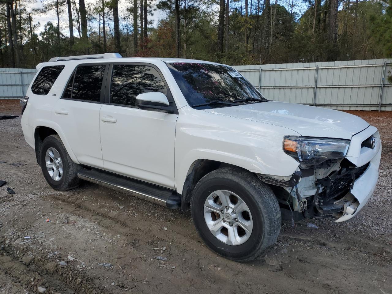 VIN JTEZU5JR9H5162760 2017 TOYOTA 4RUNNER no.4