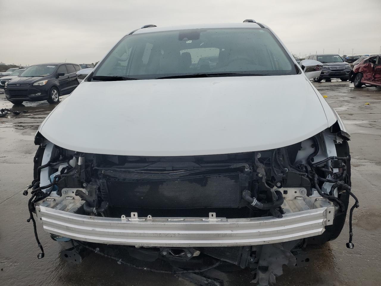 VIN 2C4RC1N77JR105409 2018 CHRYSLER PACIFICA no.5