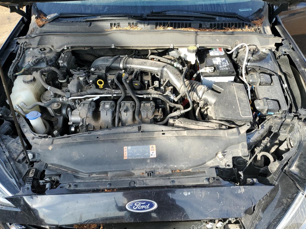 2020 Ford Fusion - Image 12