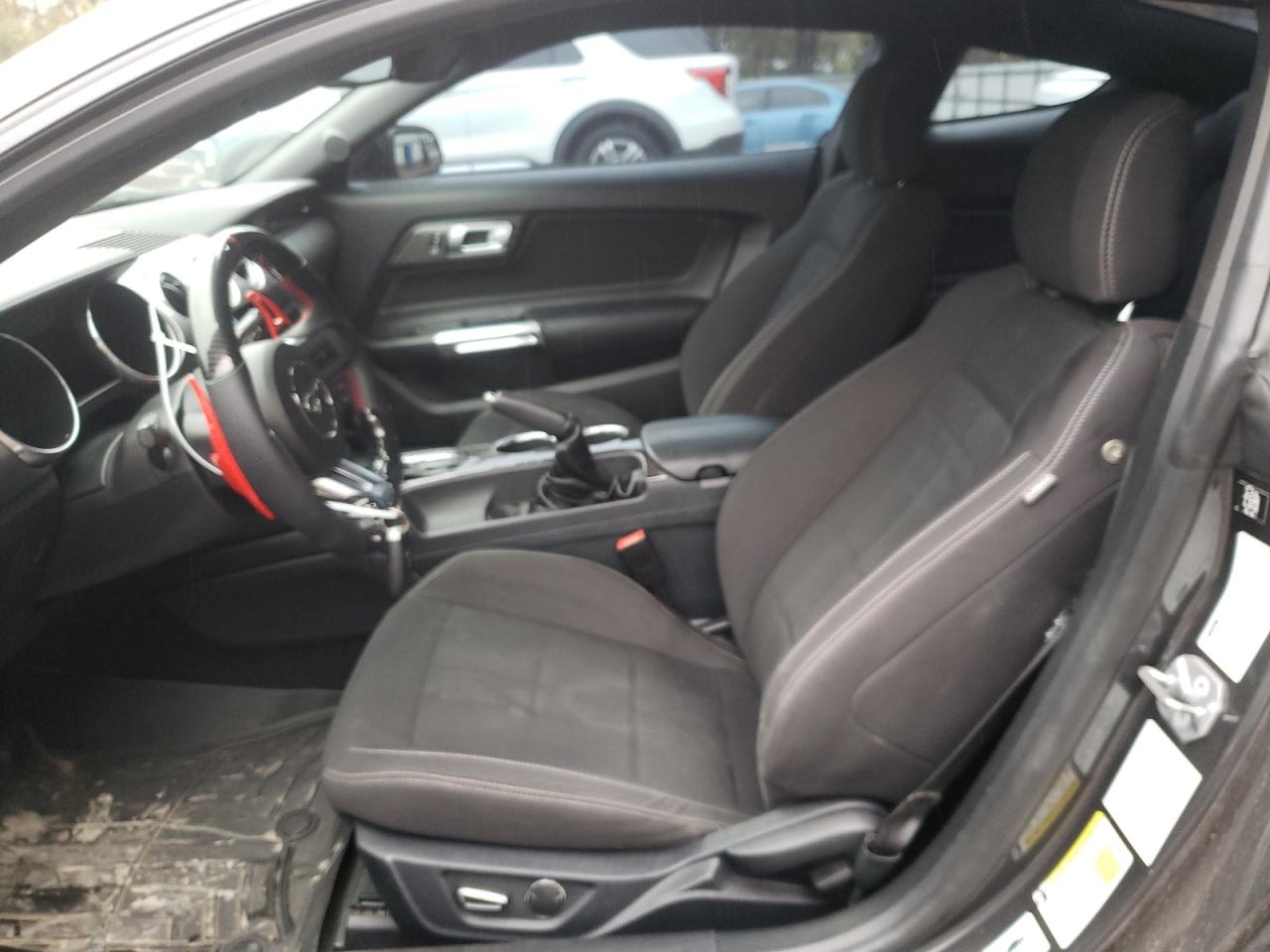 2018 Ford Mustang - Image 7