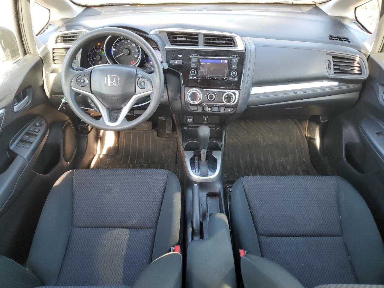 2019 Honda Fit Lx VIN: 3HGGK5H40KM735415 Lot: 79284784